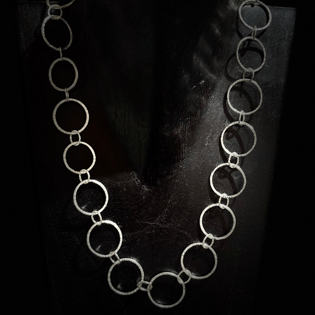 STERLING SILVER LINK NECKLACE 